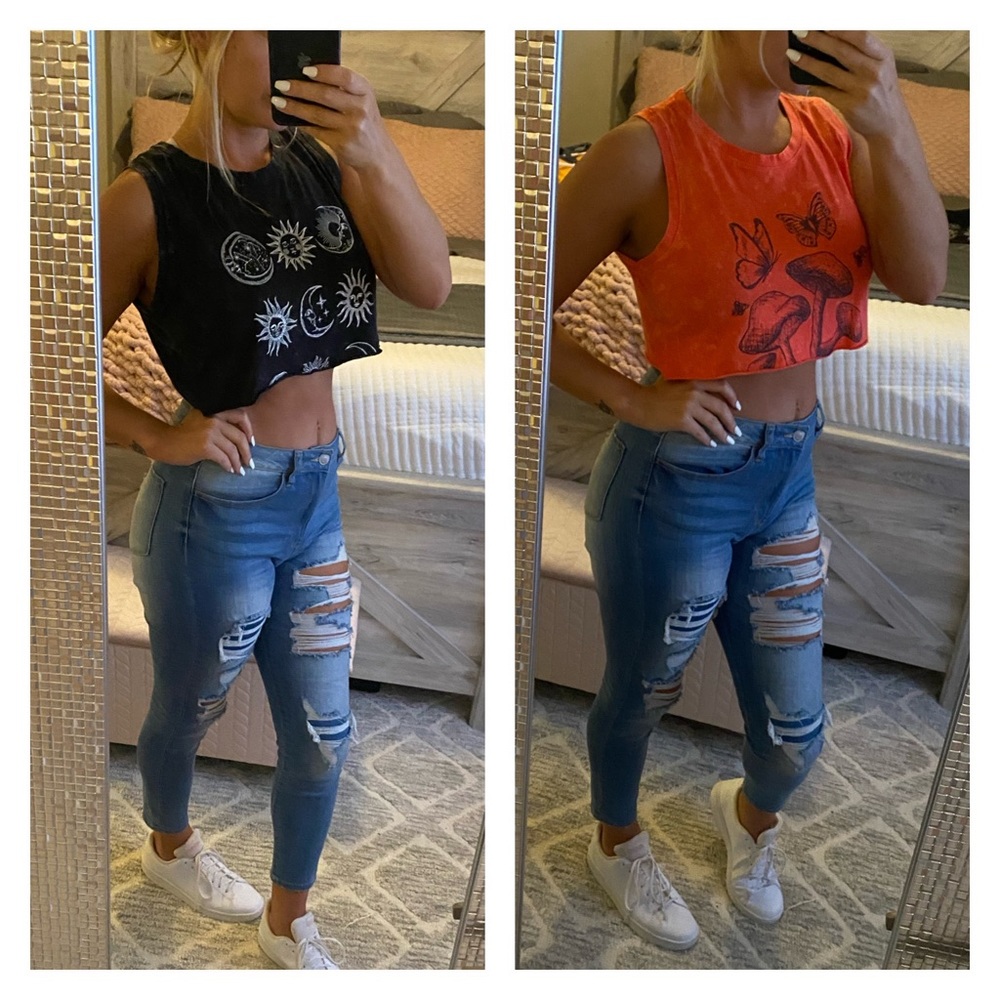 Bundle! 2 Cropped Muscle Tank Tops